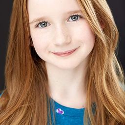 Willow Beuoy 飾演 Ally