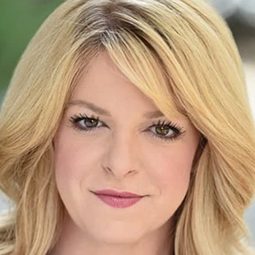 Molly Logan Chase 飾演 Kailee