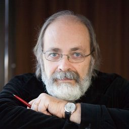 Marco Giusti 飾演 Self - Film Critic