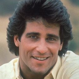 Christopher Mayer - 東遇西演員 飾演Gus Taylor