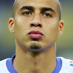 David Trezeguet 飾演 Self