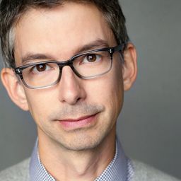 Todd Aaron Brotze - Doe演員 飾演Akiva