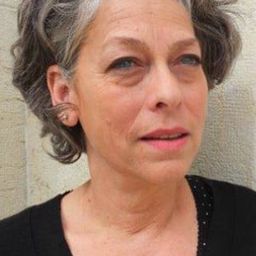 索拉亞·霍里 飾演 Soraya