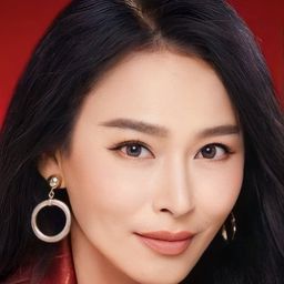 Supaporn Kumnuansilp 飾演 Orn