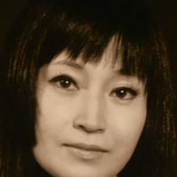 新高恵子 - 壁抜け男 - レミング演員 飾演