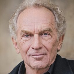 Elmar Gutmann - 永別了，柏林演員 飾演Herr Fabian