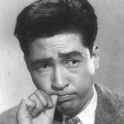 小林桂樹 飾演 平松