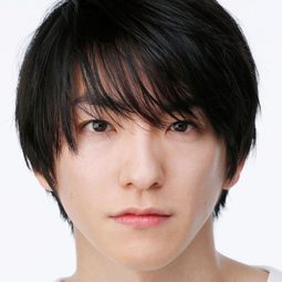 前田公輝 - 在乎你演員 飾演Tomiya Komorishima