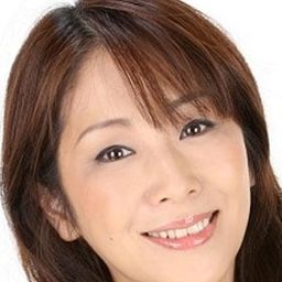 岡本 麻彌 飾演 Female Martial Arts Master (voice)