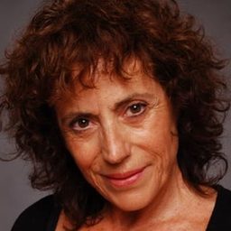 Isabel Ayúcar - 玩美女人演員 飾演Neighbor