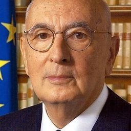 Giorgio Napolitano - Pertini - Il combattente演員 飾演