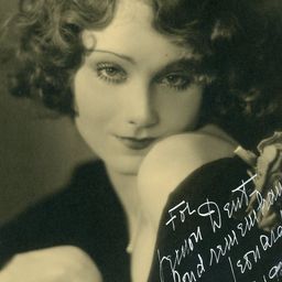 Barbara Leonard 飾演 Nurse Cecilia