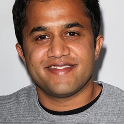 奧米·維嘉 飾演 Chatur "Silencer" Ramalingam