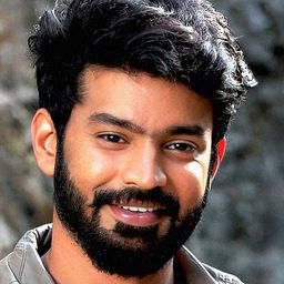 馬哈特·拉加文德拉 飾演 Special Appearance