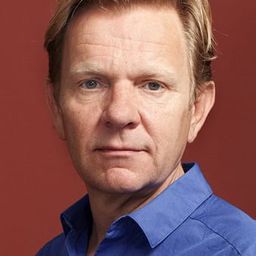 米歇爾·范厄普 - 游過青春海導演