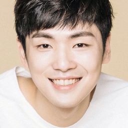 金正賢 飾演 Woo-jin