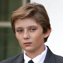 Barron Trump 飾演 Self