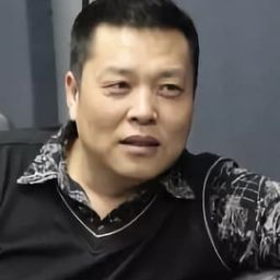 程寅 飾演 Narrator (voice)