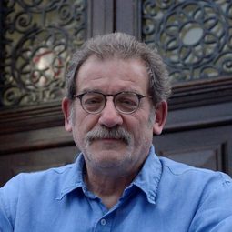 Slobodan Ninković - 一個普通人演員 飾演Hall Manager