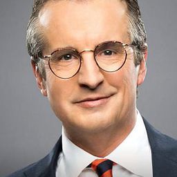 葛蘭·蕭德 飾演 Foreman (voice)