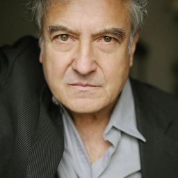 Marc Berman 飾演 L'aristo / Le planqué / Le collaborationiste