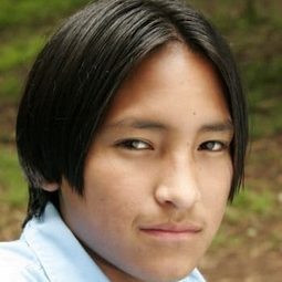 Nakotah LaRance 飾演 Native Teen