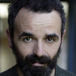 Paul Cassidy 飾演 Brandon Yates