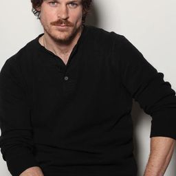 Brendan McCarthy 飾演 Pace