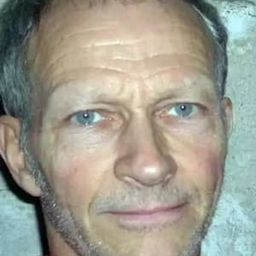 蓋·德拉瑪什 飾演 L'homme salon