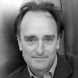 Mark Tandy 飾演 Luzhin's Father