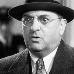 Granville Bates 飾演 Carlson