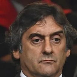 Enzo Francescoli 飾演 Self
