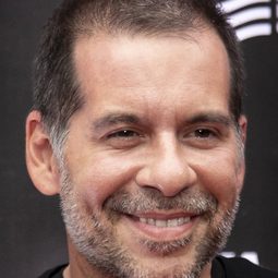 萊安德羅·哈松 - 傑出律師演員 飾演Mike/Michelle Barbieri