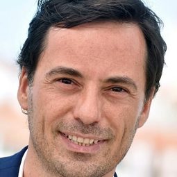 Diego Velázquez - Blood Will Tell演員 飾演Santiago