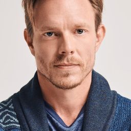 Matthew Alan 飾演 Colton