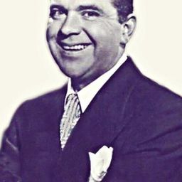 Sully Mason 飾演 Sully Mason