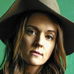 Brandi Carlile 飾演 Self