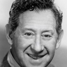 Jack Gilford - 亞瑟續集演員 飾演Mr. Butterworth