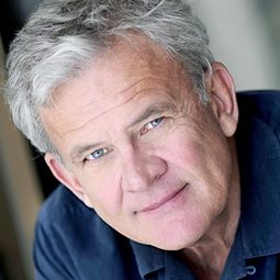 霍姆斯·奧斯朋 飾演 Dick