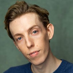 哈利·崔佛德溫 - How to Train Your Dragon 2演員 飾演Tuffnut