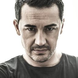 Birol Tarkan Yildiz 飾演 Self