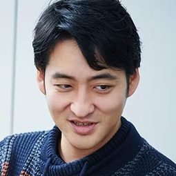 立川譲 - 藍色巨星導演
