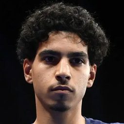 Mohammed Alakel 飾演 Self