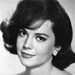 Natalie Wood - 西城故事演員 飾演Maria