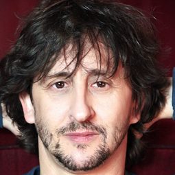 David Faure - 謎夜拼圖演員 飾演Camping Guy