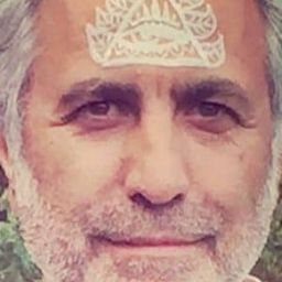 Stavros Kazantzidis - Russian Doll導演