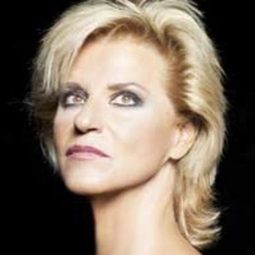 Agnes Baltsa - Bizet: Carmen演員 飾演Carmen