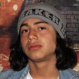 Francisco Pedrasa 飾演 Kico