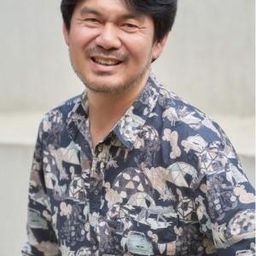 Kim Yong-seok 飾演 (voice)