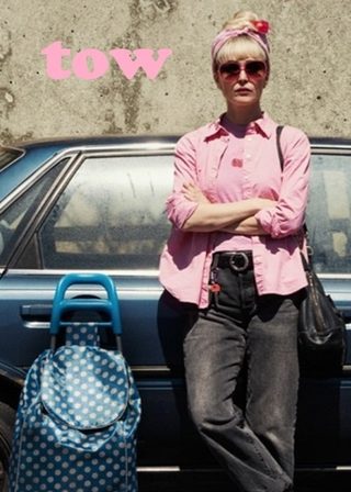 《Tow》電影海報